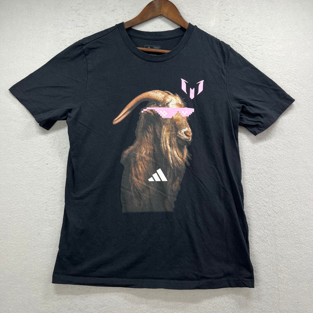 Lionel‎ Messi Adidas T-Shirt Mens M Black GOAT Graphic Streetwear Soccer Tee